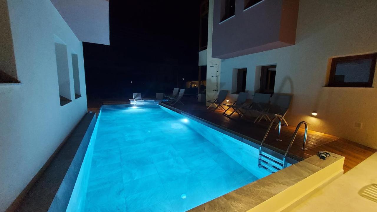 伊里斯斯Kynara Elegant Living公寓式酒店 外观 照片